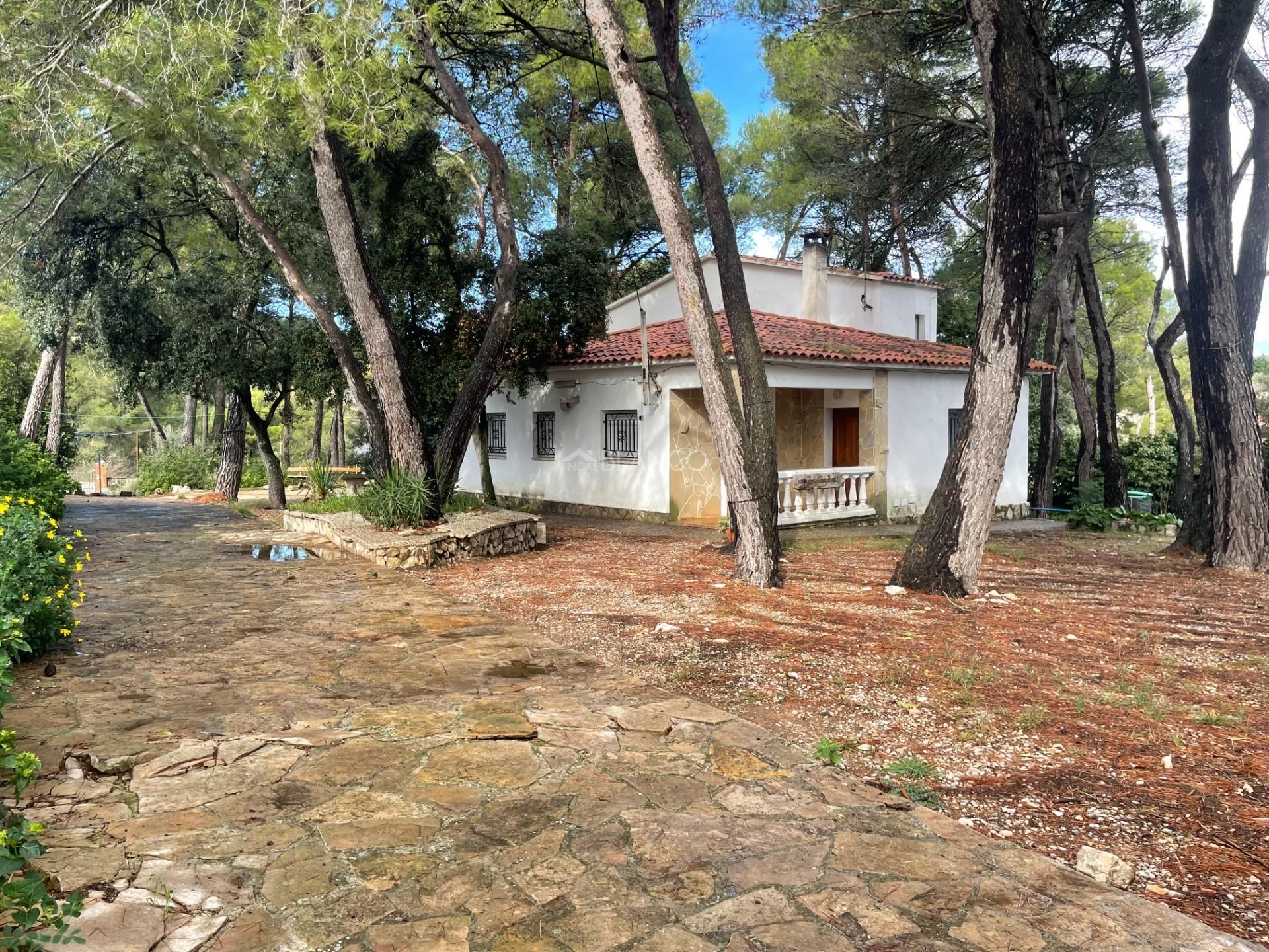Casa o xalet en venda a  AMPOSTA, 823