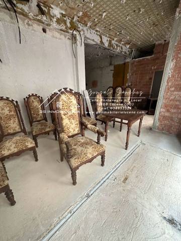 Local comercial en Alquiler en Centro