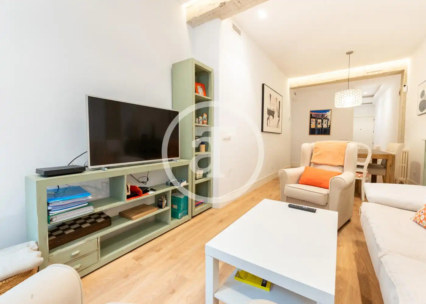 Flat with terrace to rent in Calle de Cavanilles, imagen 3