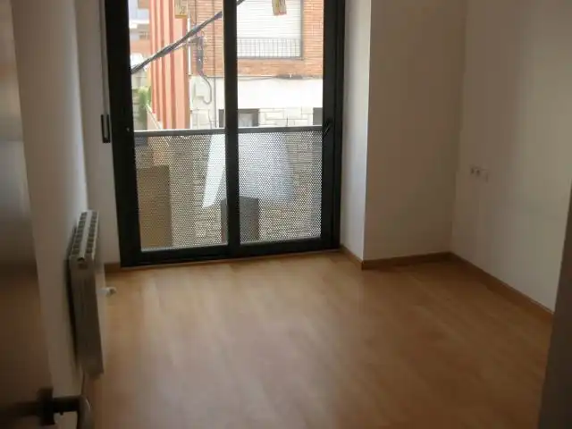 Habitación de Piso en venta en Igualada con Calefacción, Parquet y Horno