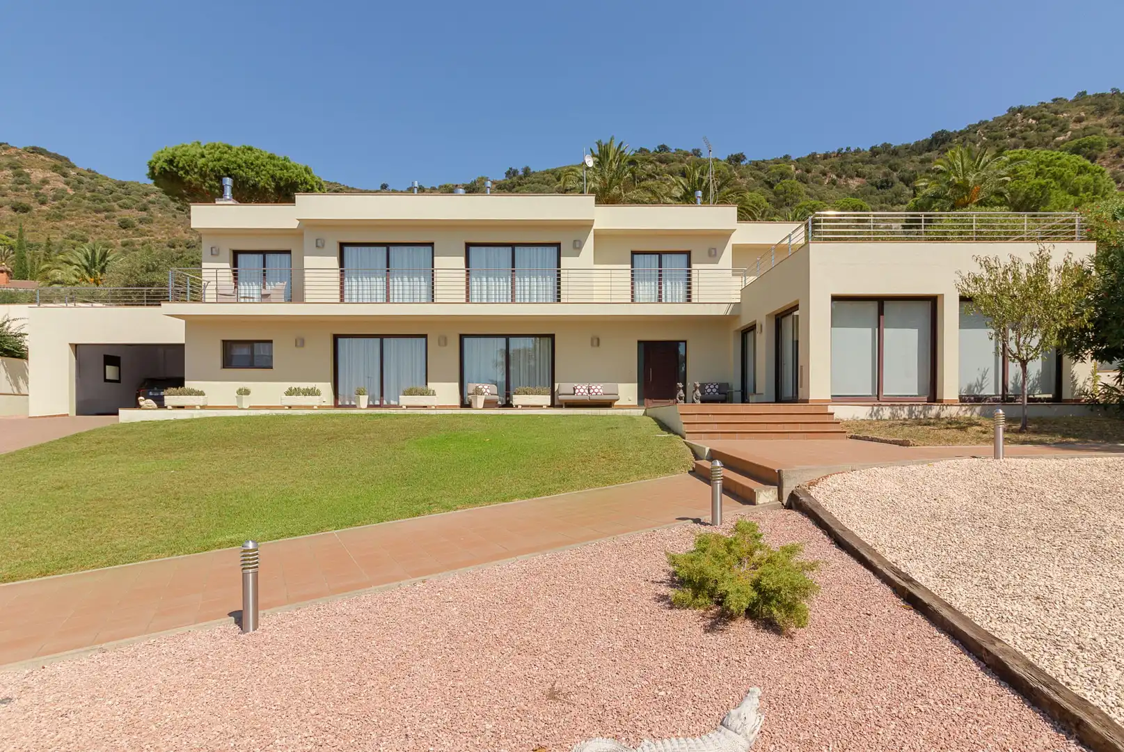 Vista exterior de Casa o chalet en venta en Pau con Aire acondicionado, Calefacción y Jardín privado