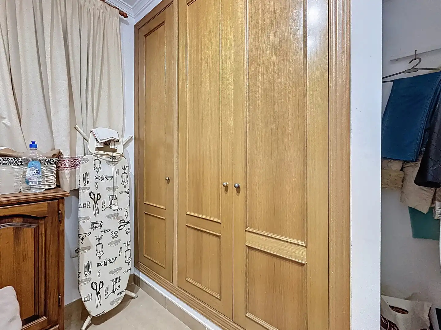 Dormitori de Pis en venda en Vélez-Málaga amb Aire condicionat, Terrassa i Moblat