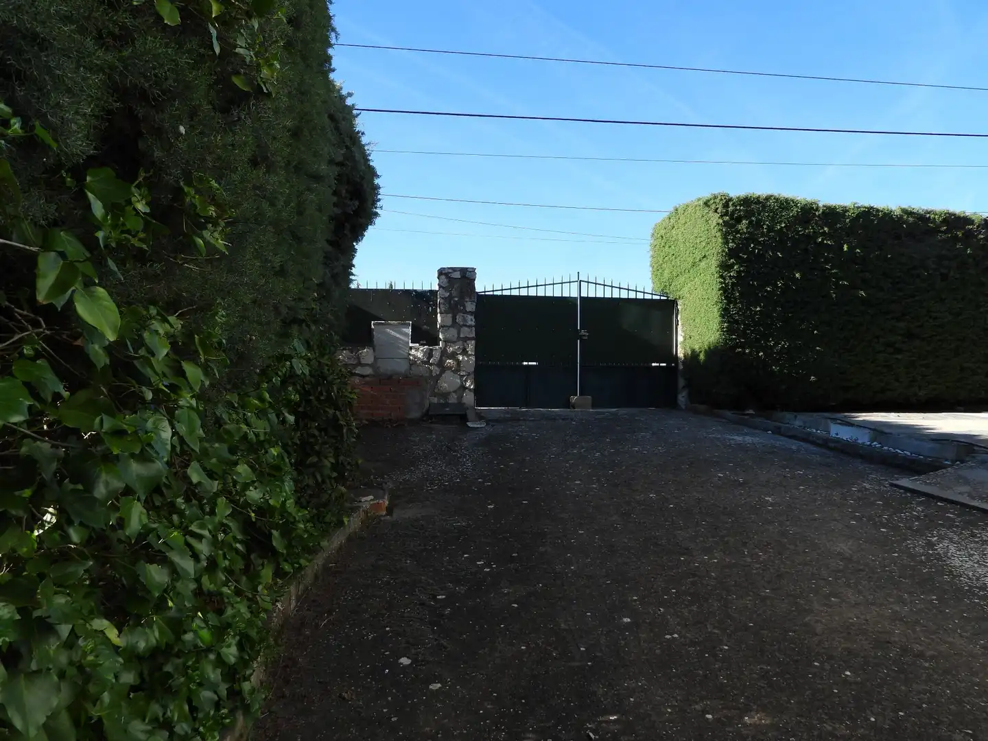 Aparcament de Casa o xalet en venda en Pezuela de las Torres amb Calefacció, Jardí privat i Moblat