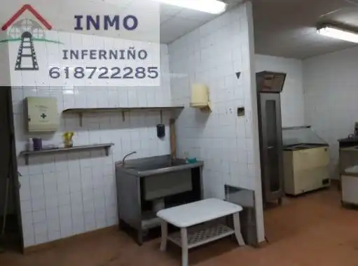 Local comercial en venda a Alto del Castaño, imagen 4