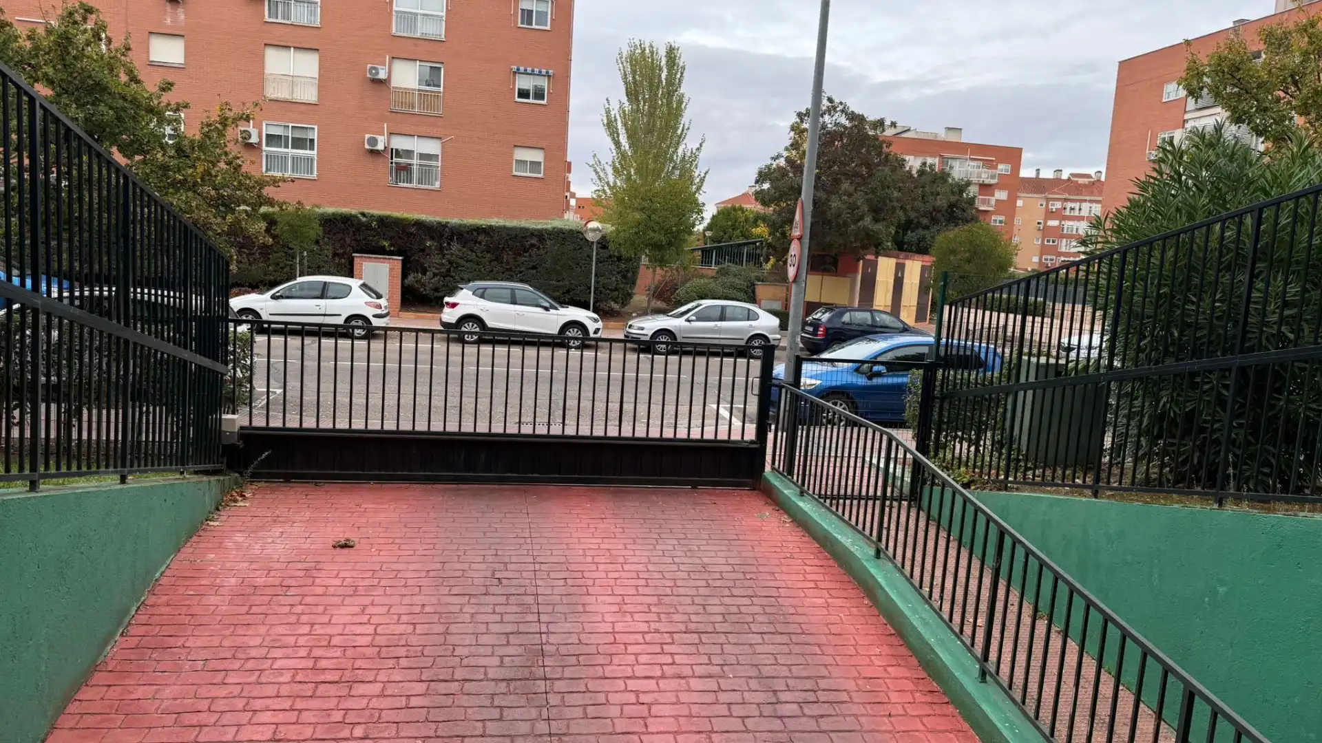 Aparcament de Garatge en venda en Alcalá de Henares