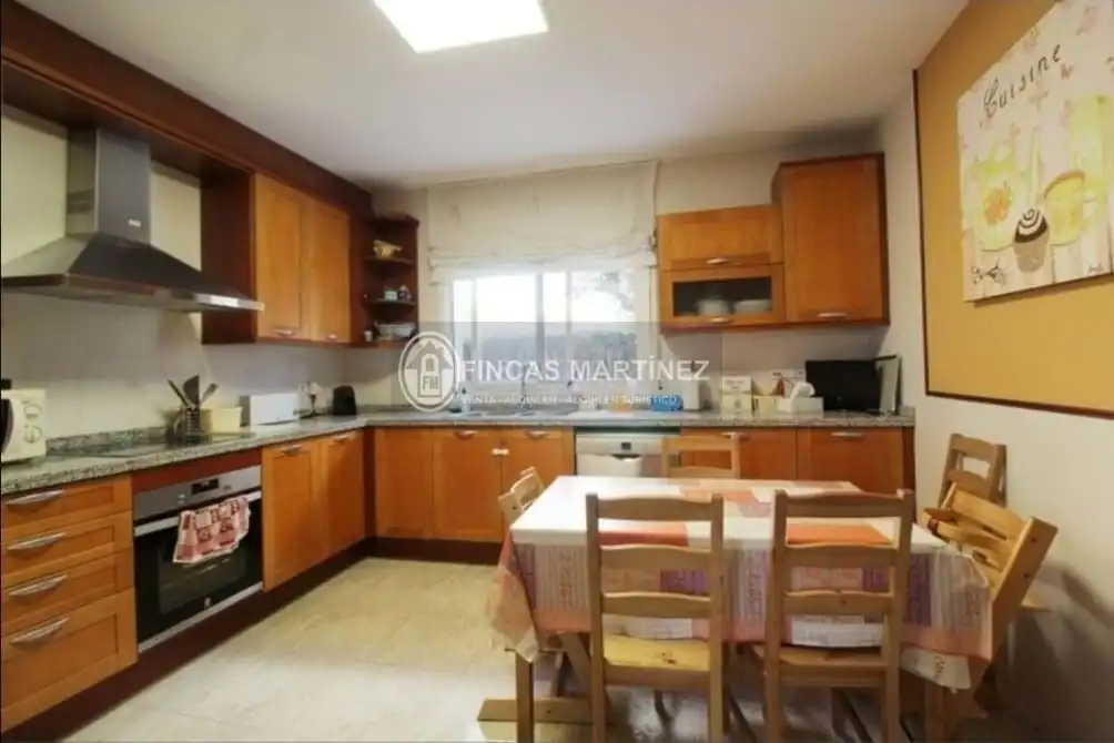 Cuina de Casa o xalet en venda en El Vendrell amb Aire condicionat, Calefacció i Terrassa