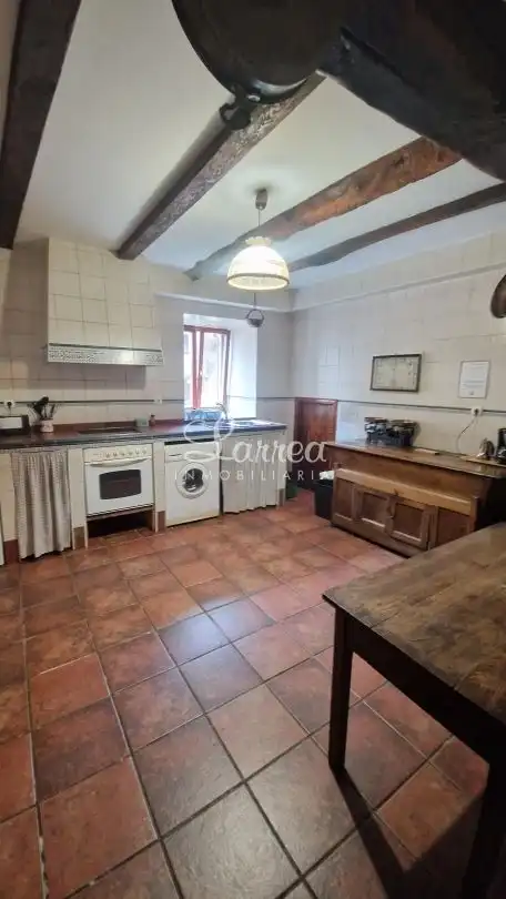 Cocina de Finca rústica en venta en Zeanuri con Calefacción