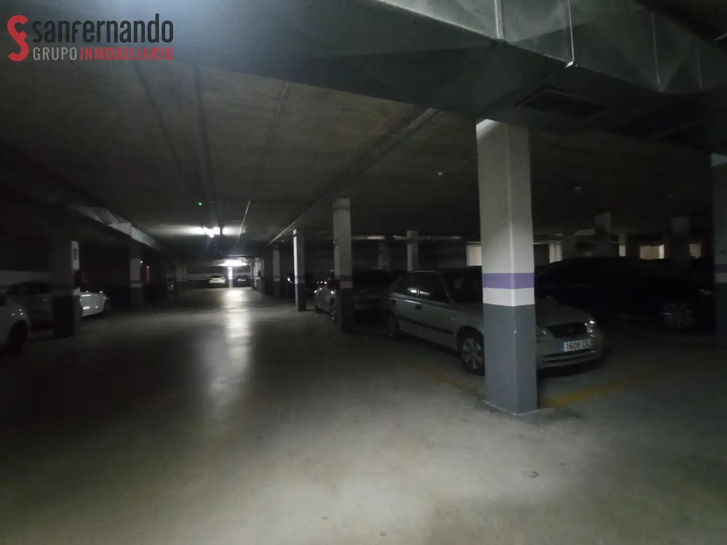 Parkplatz von Garage zum Verkauf in Torrelavega 