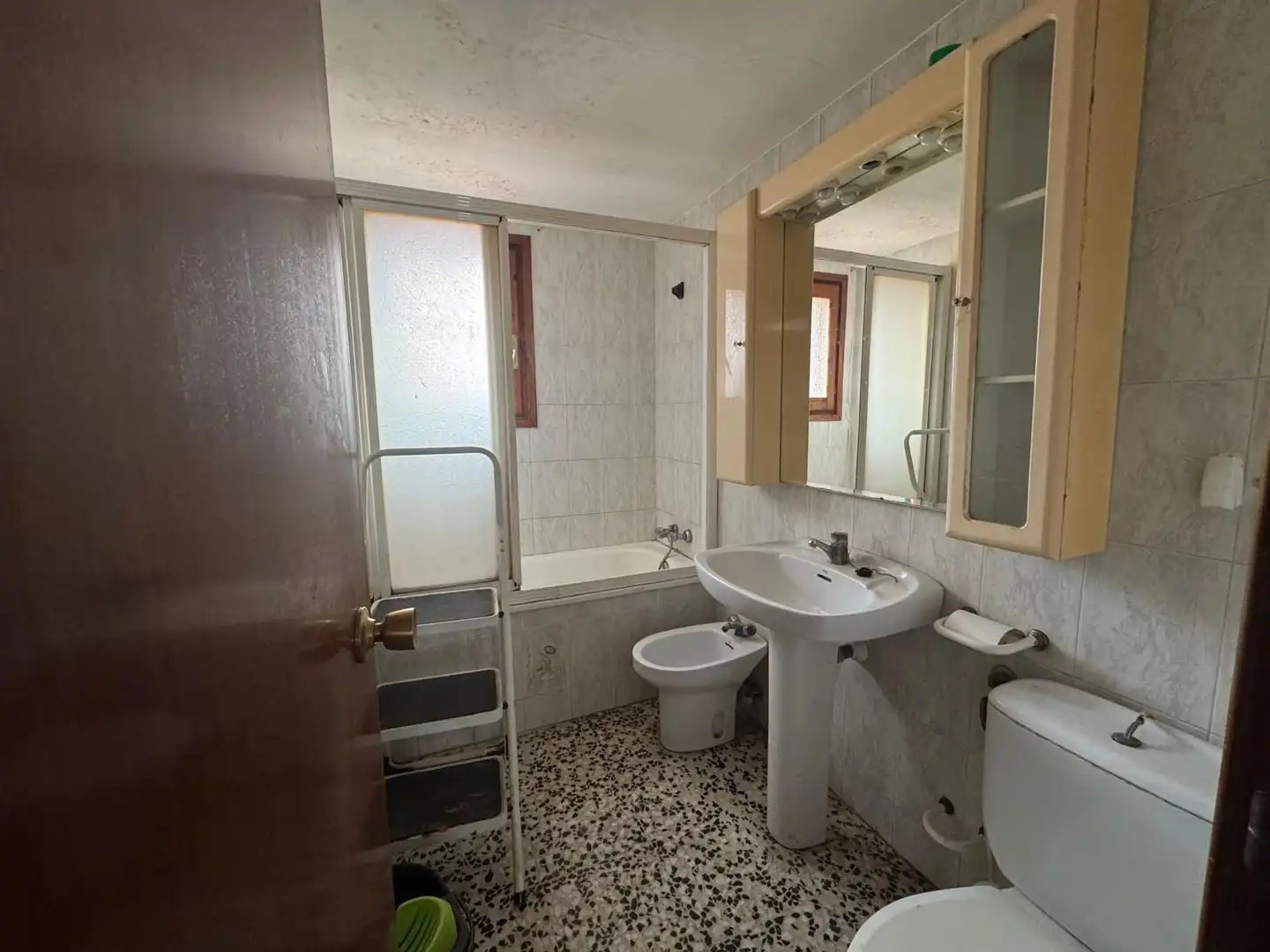 Baño de Piso en venta en Borja con Aire acondicionado, Calefacción y Terraza