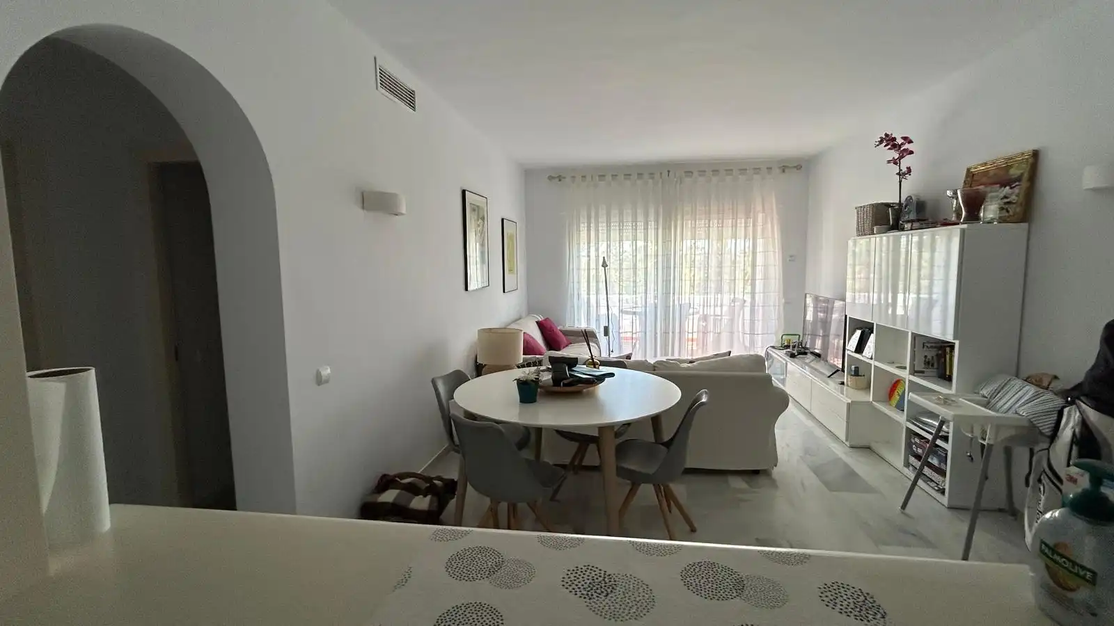 Living room of Flat for sale in Rota  with Terrace, Storage room and Furnished