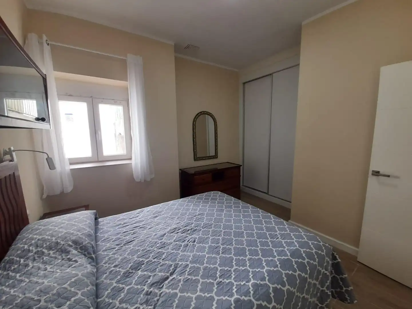 Habitación de Ático en venta en Cádiz con Aire acondicionado, Calefacción y Terraza