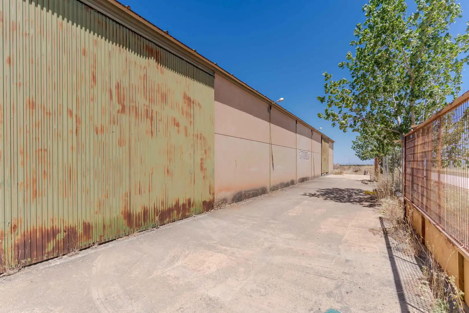 Vista exterior de Terreno en venta en Cogollos de Guadix