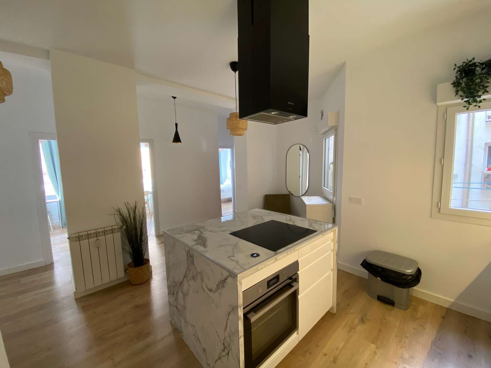 Kitchen of Flat to share in  Madrid Capital  with Air Conditioner and Terrace