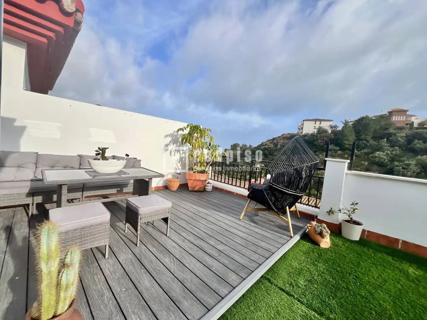 Terrasse von Dachboden zum Verkauf in Benalmádena mit Klimaanlage, Heizung und Privatgarten