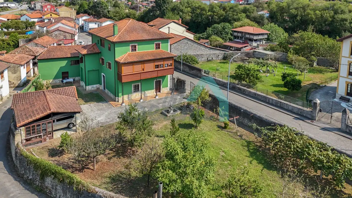 Exterior view of Houses for sale in Pravia  with Heating, Private garden and Parquet flooring