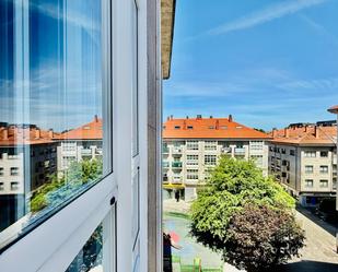 Exterior view of Flat to rent in Ames  with Heating, Parquet flooring and Balcony