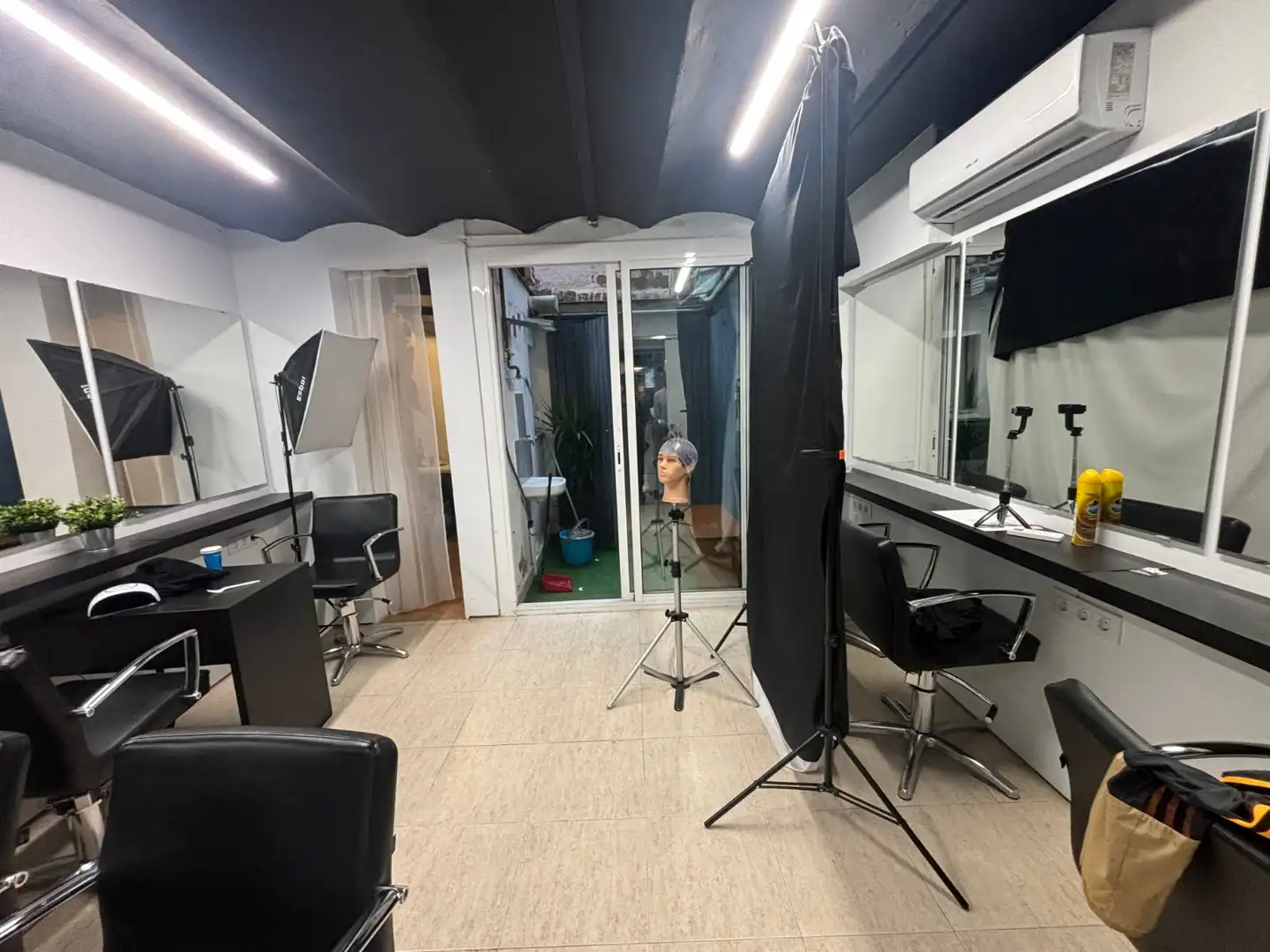 Business premises for transfer in Gràcia, imagen 14