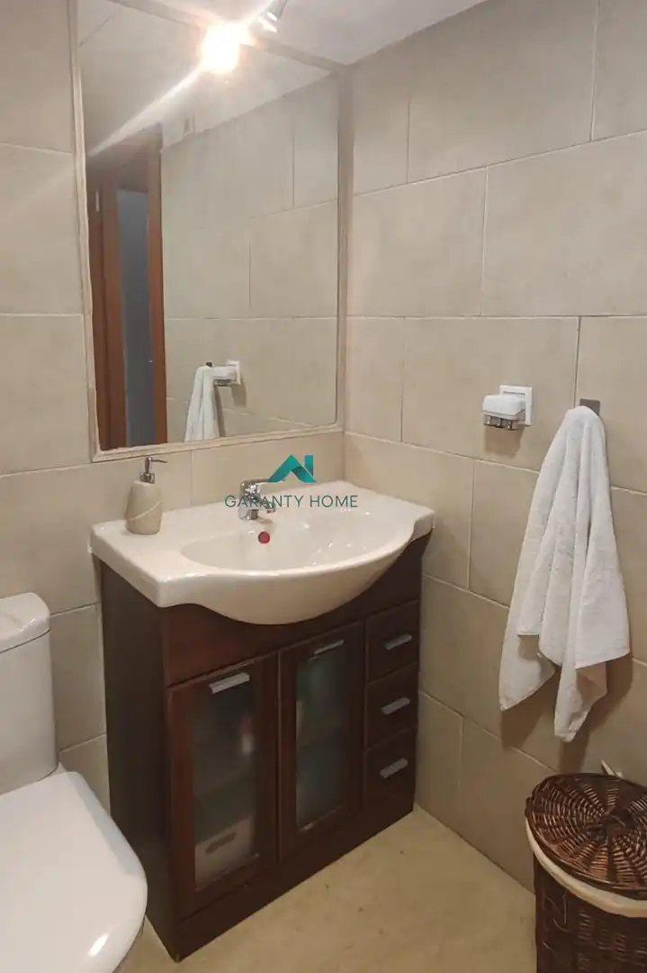 Baño de Apartamento en venta en La Manga del Mar Menor con Aire acondicionado, Jardín privado y Terraza