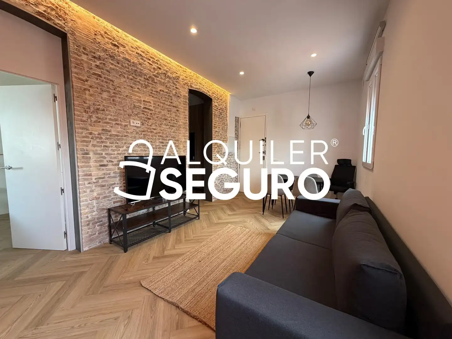 Sala de estar de Piso de alquiler en Madrid con Aire acondicionado, Calefacción y Amueblado