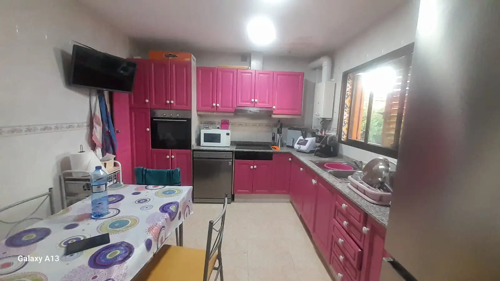 Kitchen of Houses for sale in La Pobla de Vallbona  with Air Conditioner, Heating and Oven