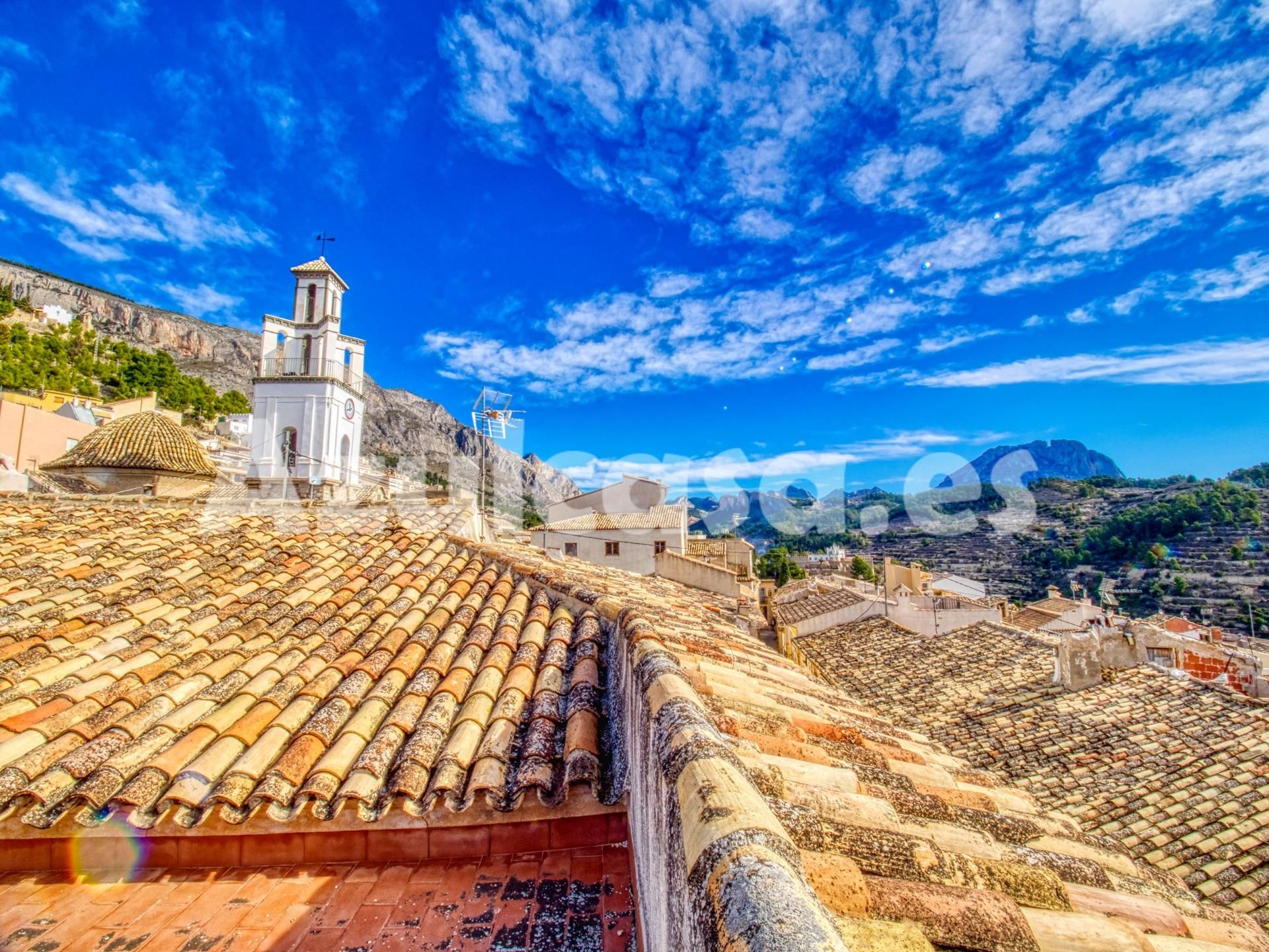 Vista exterior de Casa o xalet en venda en Sella amb Terrassa i Traster