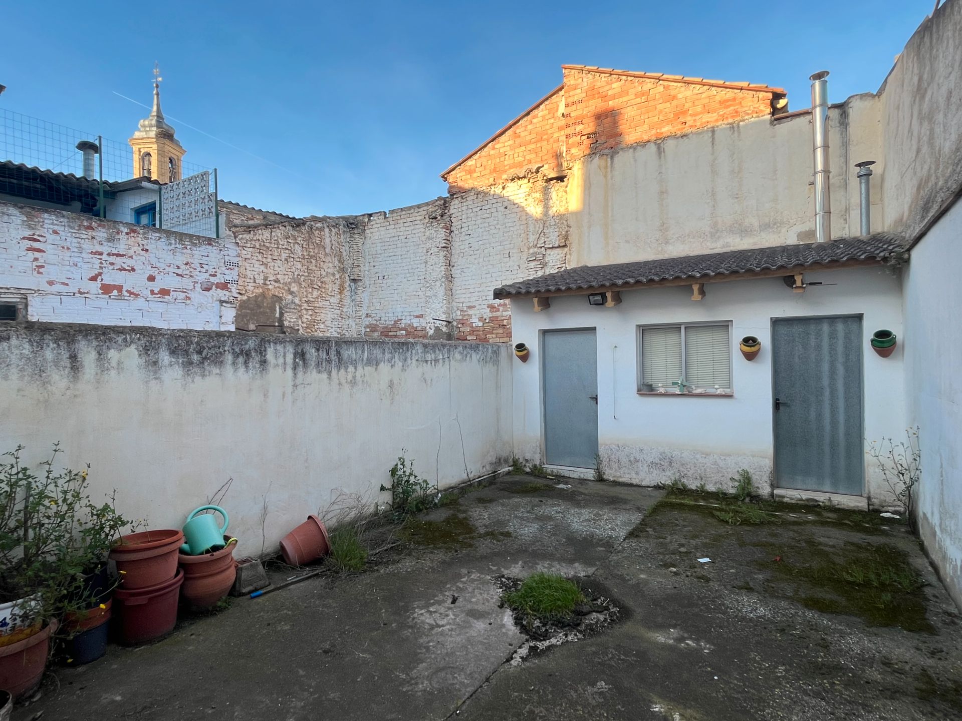 Vista exterior de Casa o chalet en venta en Pastriz con Calefacción, Trastero y Amueblado