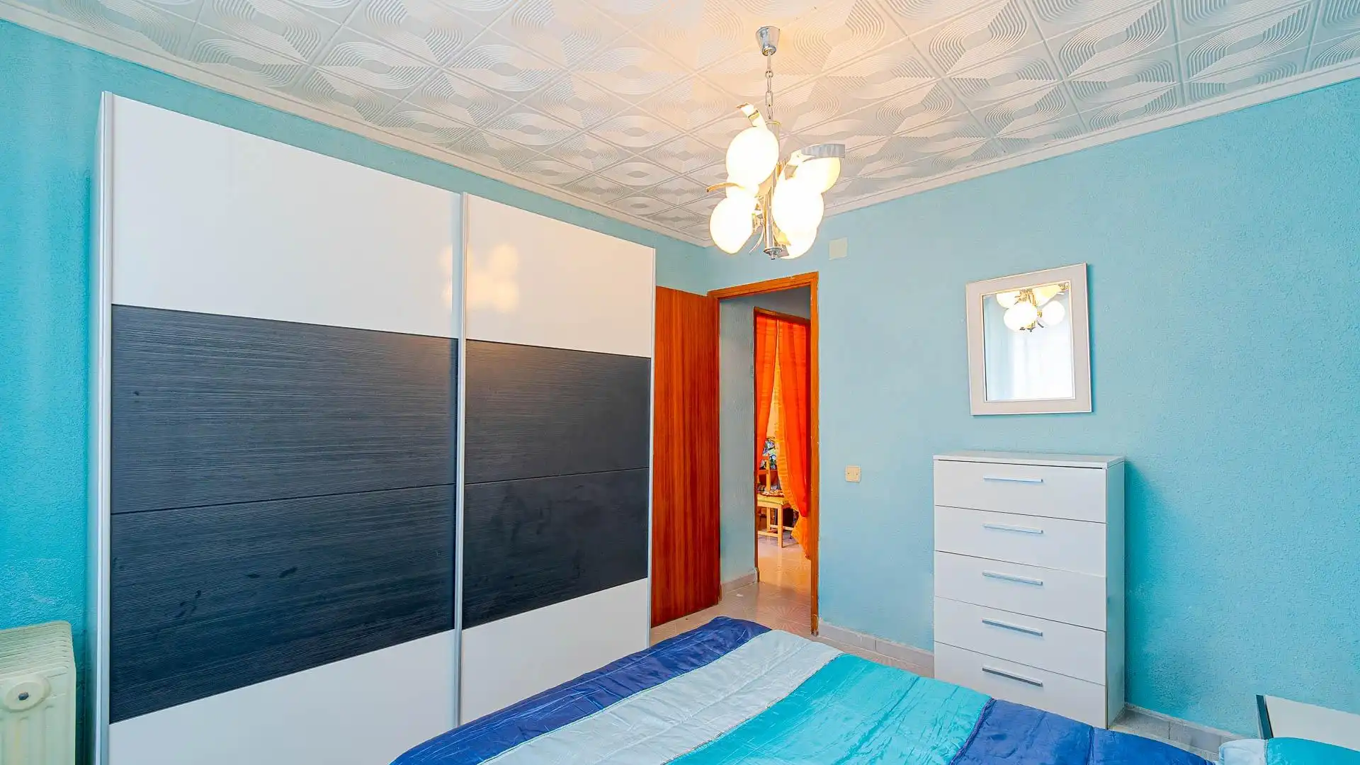 Dormitori de Casa o xalet en venda en Torrevieja amb Jardí privat