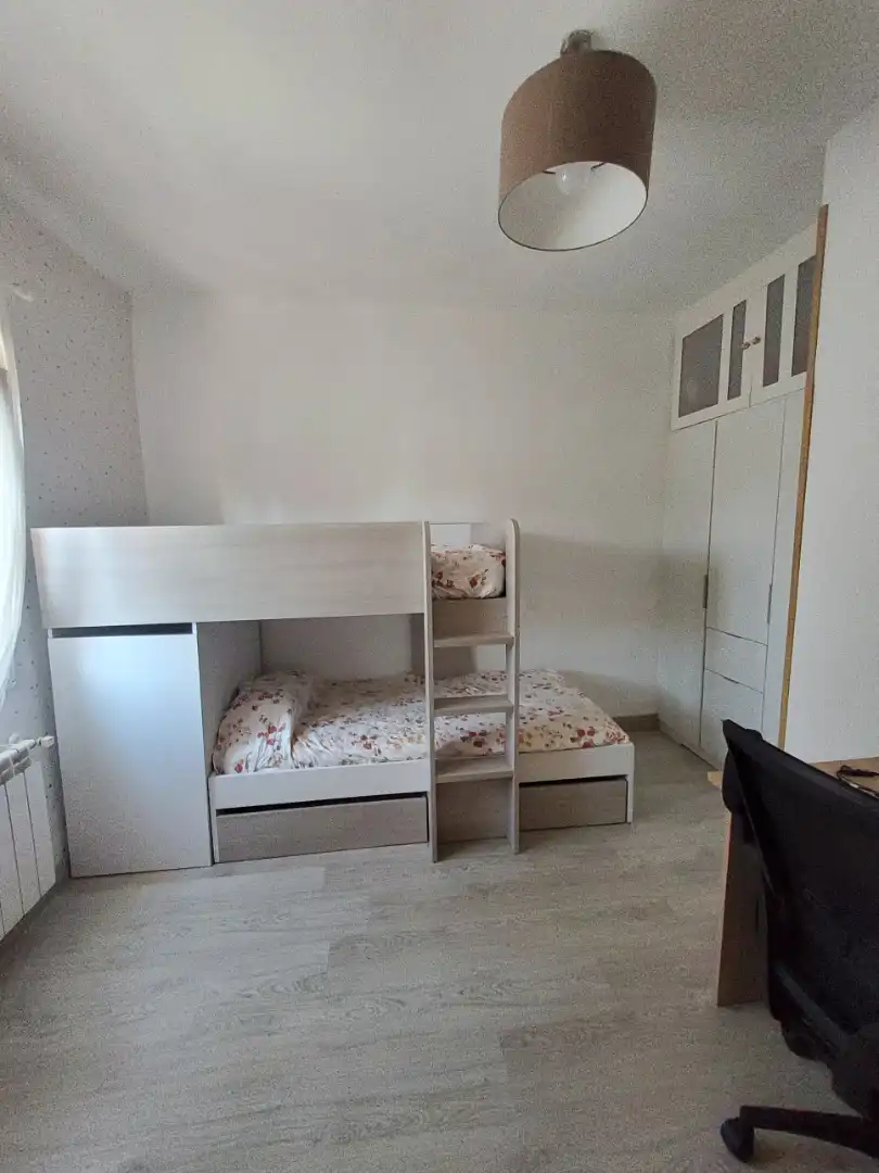 Dormitori de Casa adosada en venda en San Blas