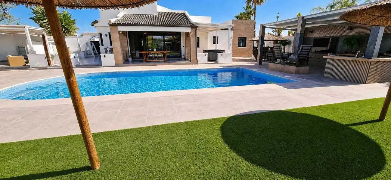 Casa con piscina en venta en Centro, imagen 17