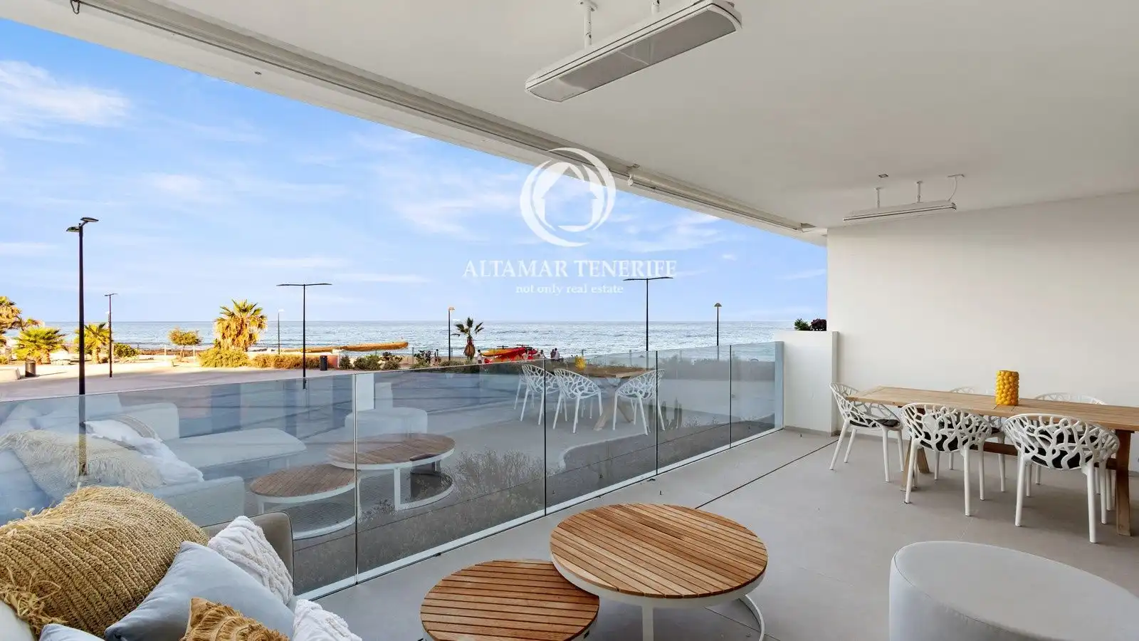 Apartment with pool for sale in Avenida de Palm Mar, imagen 2