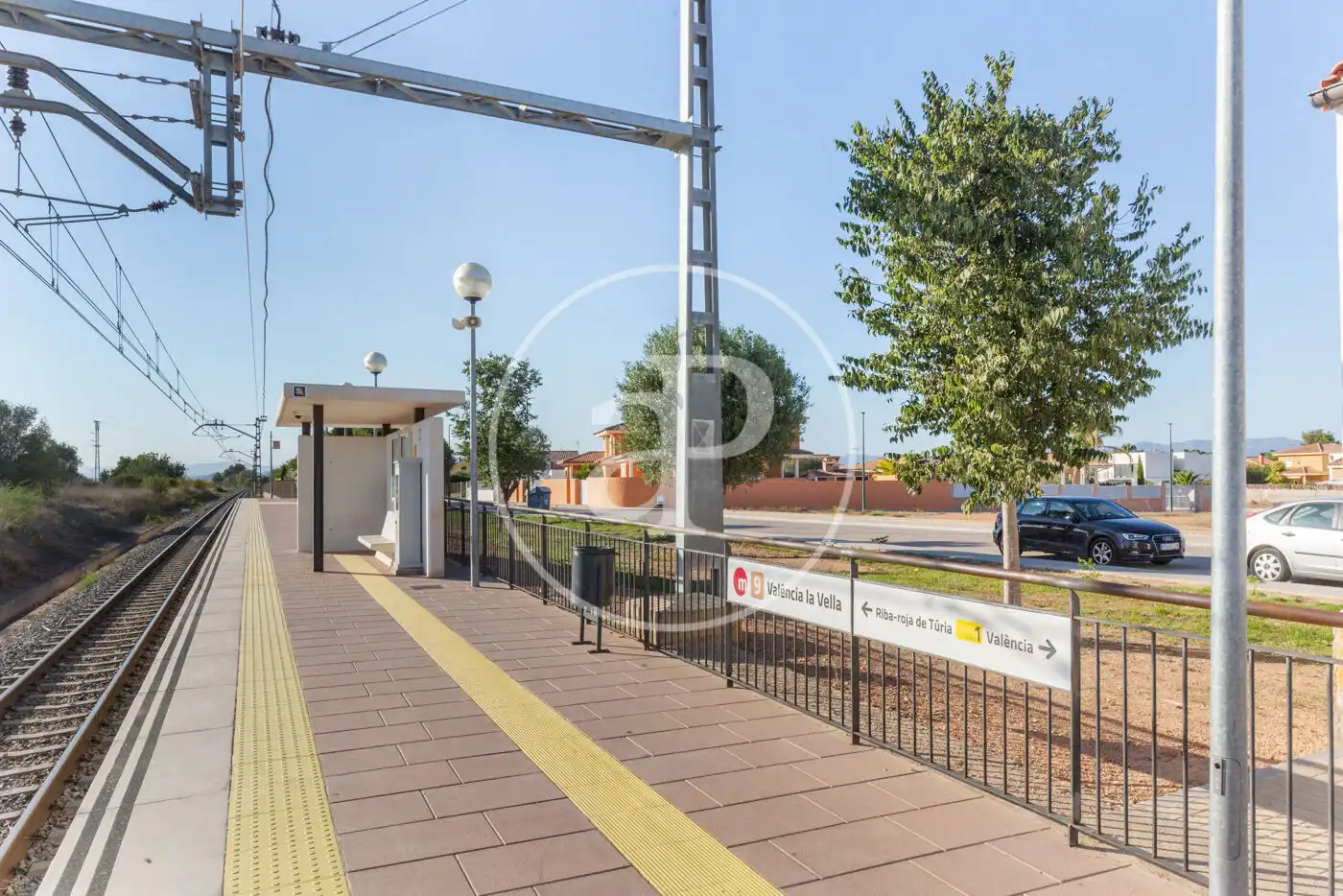 Vista exterior de Casa o xalet en venda en Riba-roja de Túria amb Calefacció, Jardí privat i Terrassa