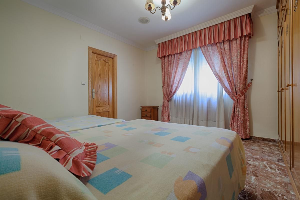 Apartment to share in Cenes de la Vega