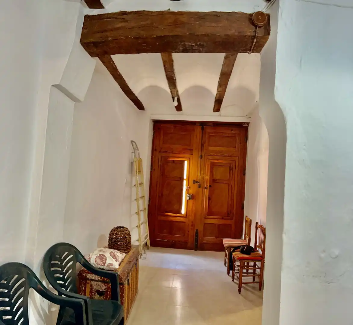 Casa adosada en venta en Bugarra con Terraza, Trastero y Amueblado
