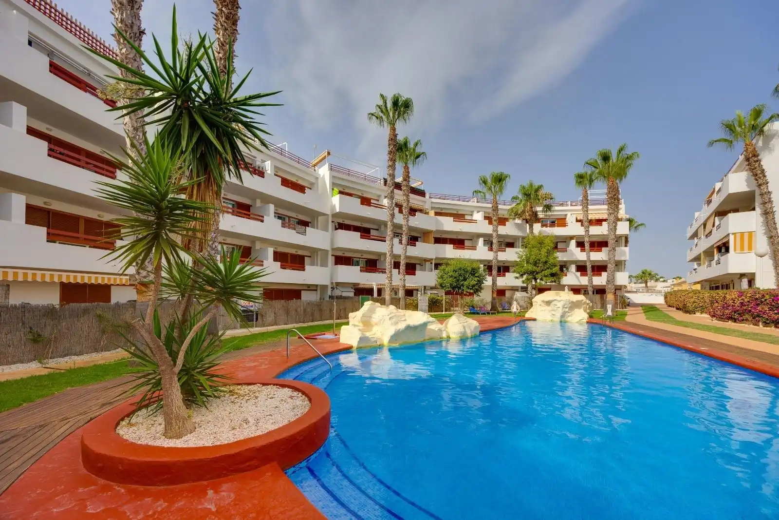 Piscina de Apartament en venda en Orihuela amb Terrassa i Piscina comunitària