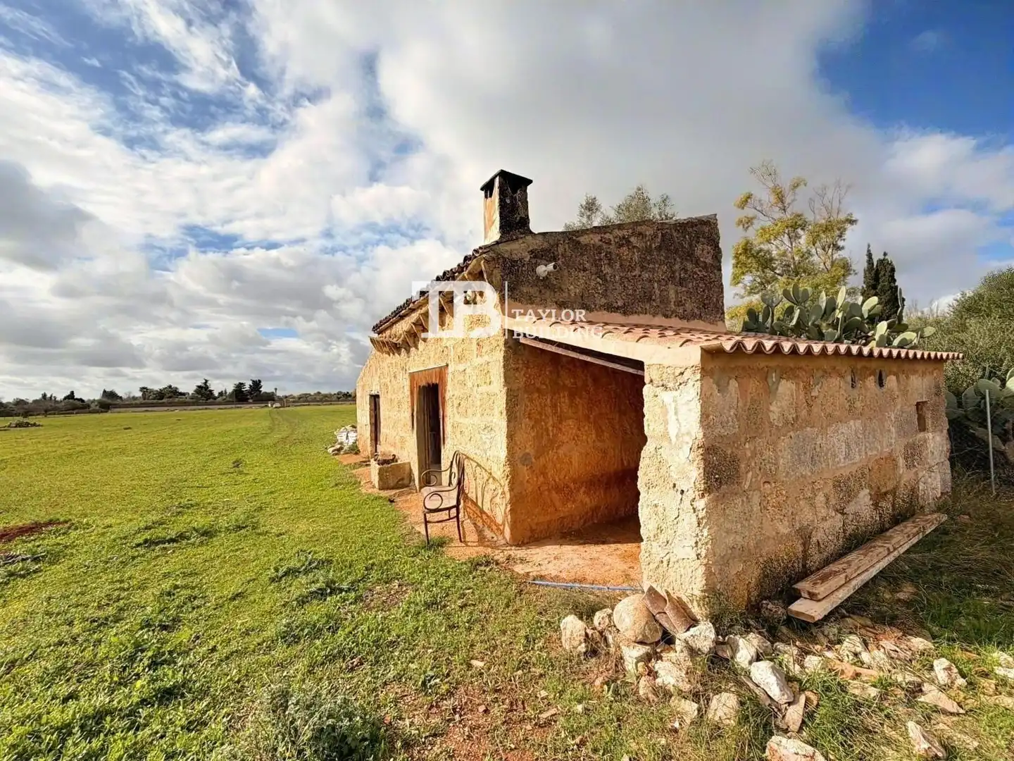 Garten von Residential zum Verkauf in Inca