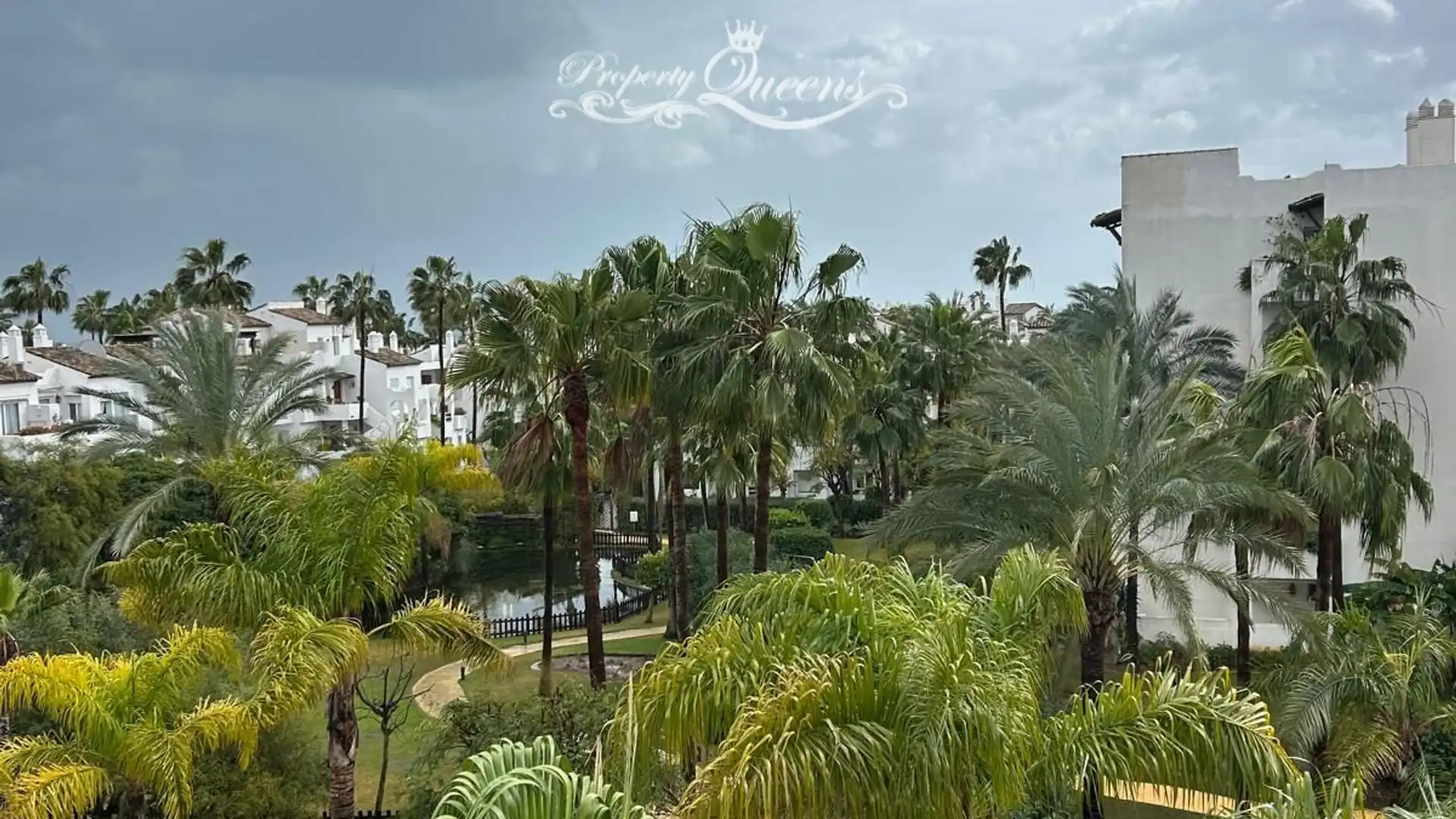 Exterior view of Flat for rent in Estepona  with Air Conditioner, Terrace and Swimming Pool