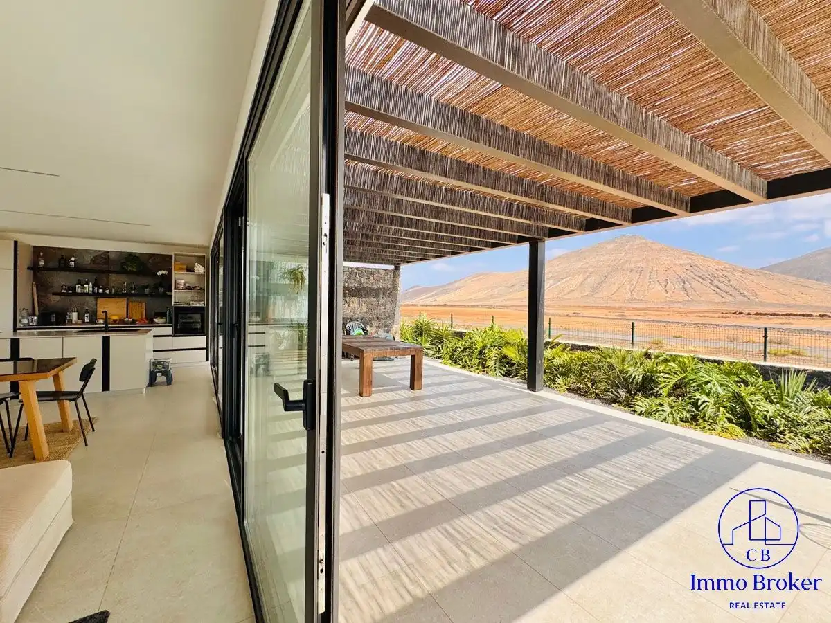House with garden for sale in La Oliva pueblo, imagen 7