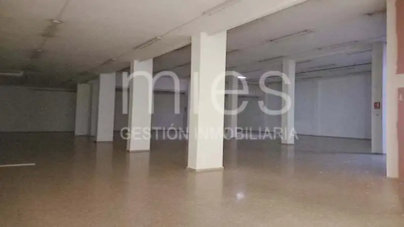 Local en venta en Valencia