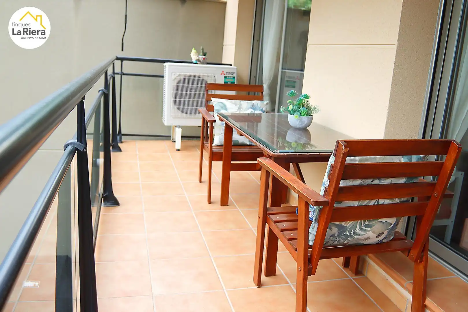Terraza de Piso en venta en Urbanitzacions  