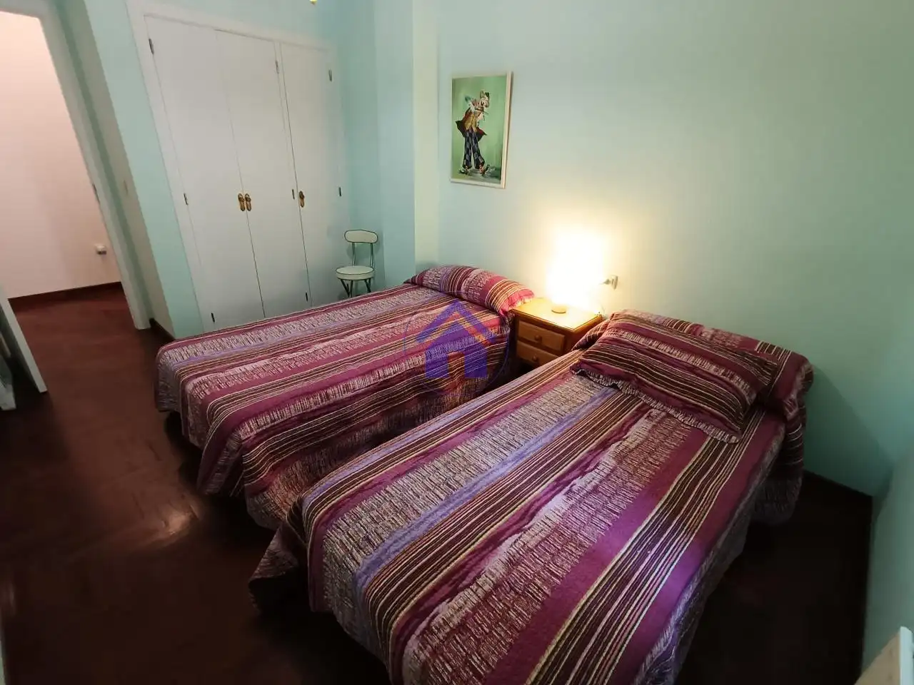Habitación de Piso de alquiler en Vigo  con Calefacción, Parquet y Amueblado