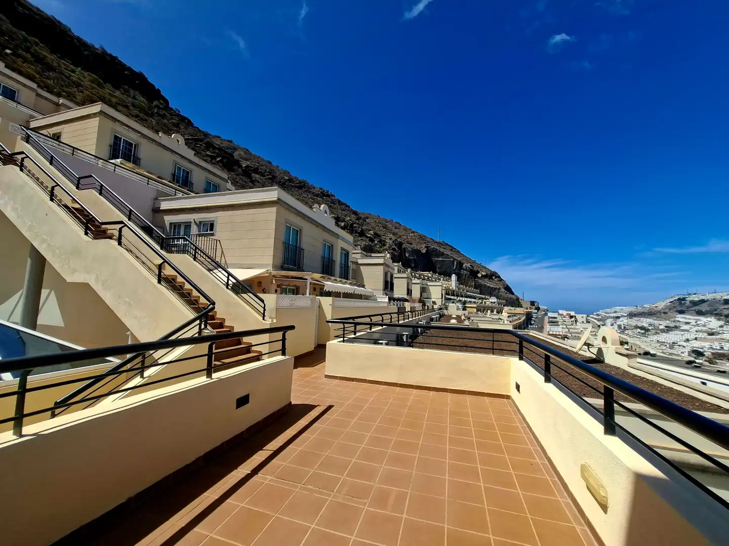 Terrace of Duplexes for rent in Mogán  with Community pool