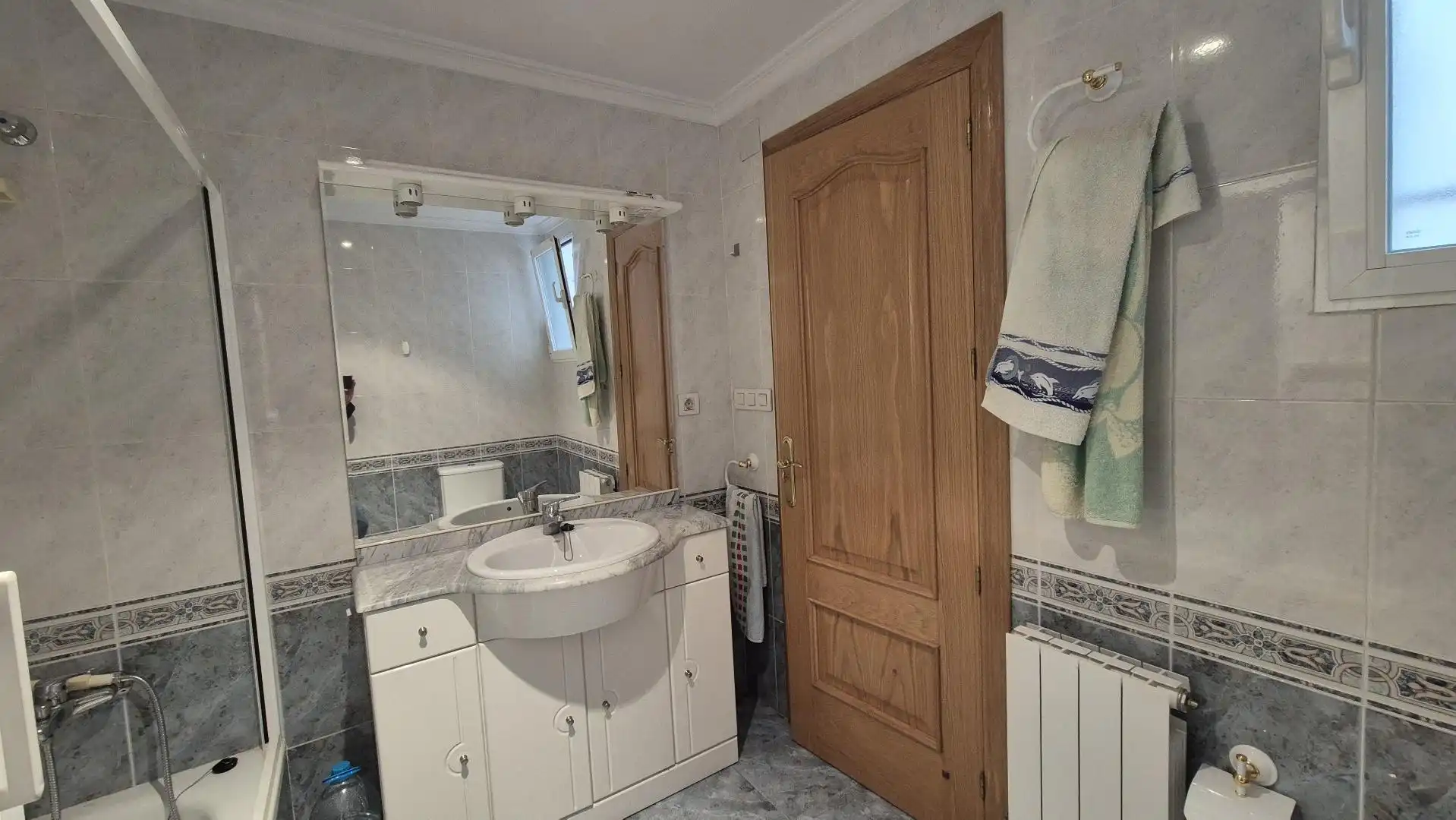 Baño de Piso en venta en Villena