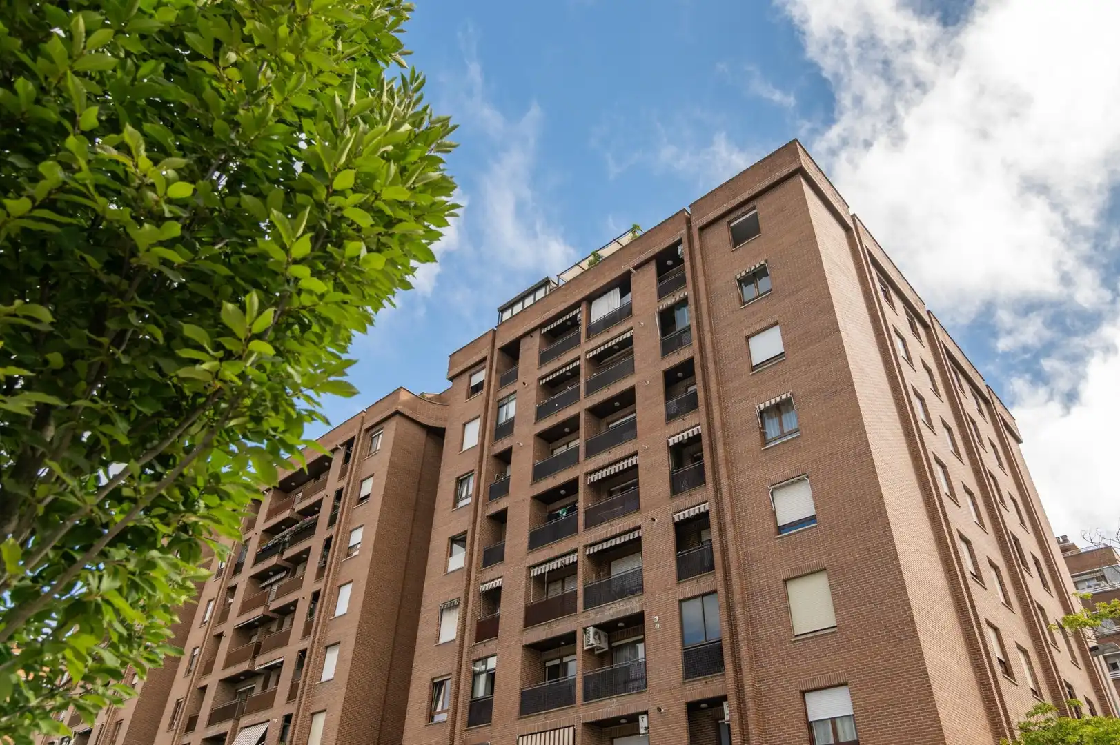 Flat with terrace for sale in Calle de Benjamín de Tudela, imagen 3