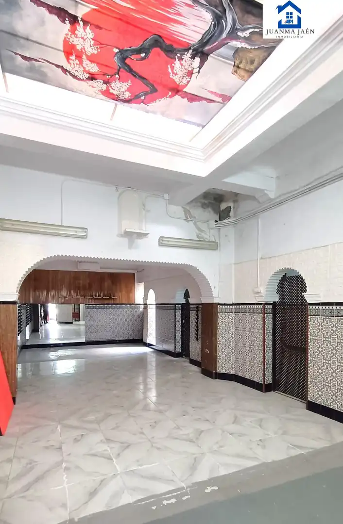 Local comercial en alquiler en El Cristo - Cayetano Roldán, imagen 3