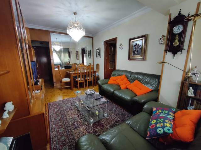 Piso en Venta en Avenida de Oporto en Puerta Bonita