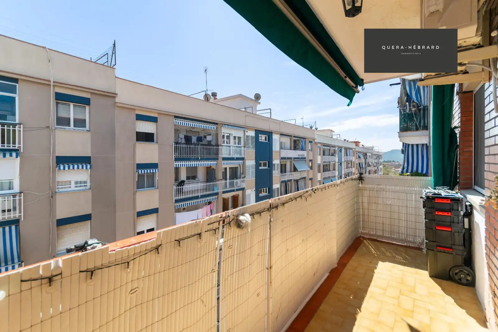 Terrasse von Dachboden zum Verkauf in Rubí mit Klimaanlage, Heizung und Parkett