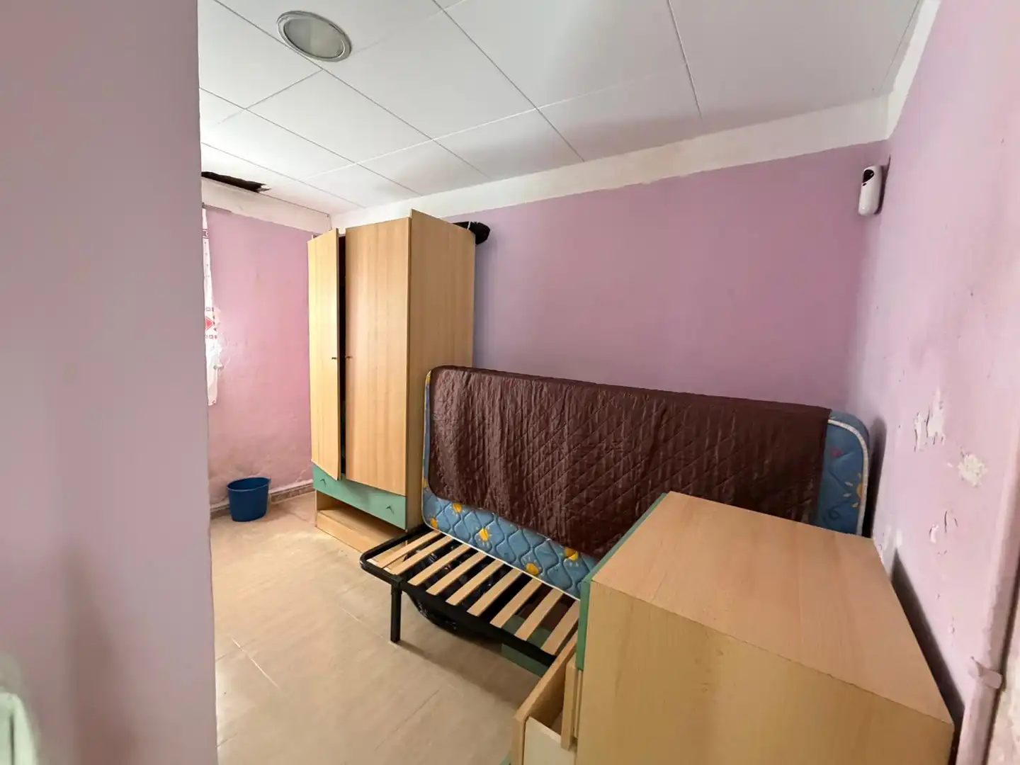 Dormitori de Casa o xalet en venda en L'Hospitalet de Llobregat amb Terrassa