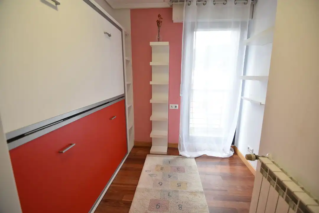 Dormitori de Dúplex en venda en Eibar amb Calefacció, Traster i Moblat