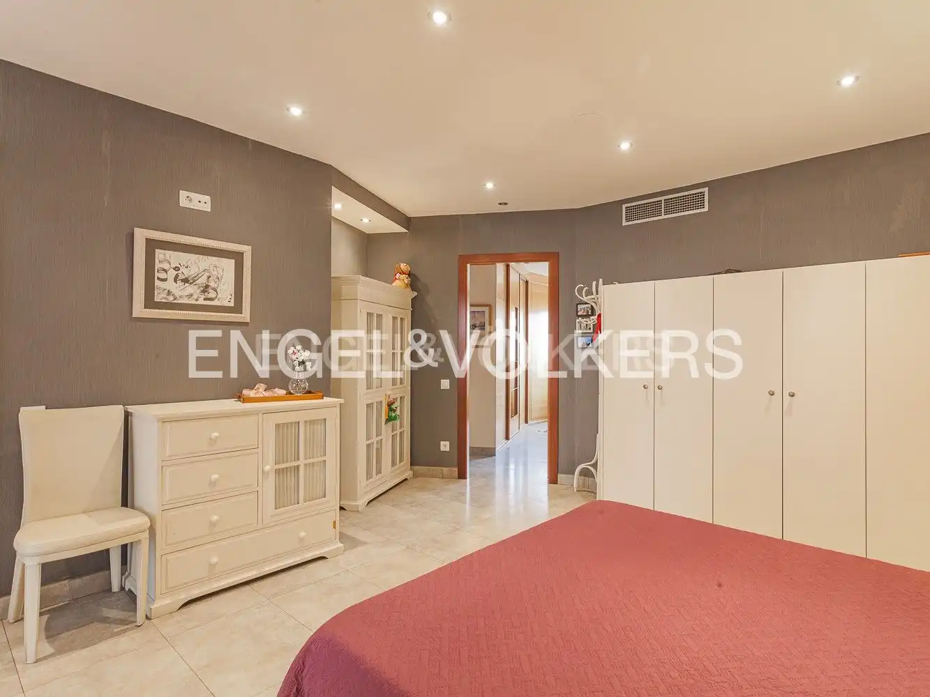 Bedroom of Detached homes for sale in Cerdanyola del Vallès  with Air Conditioner, Heating and Private garden