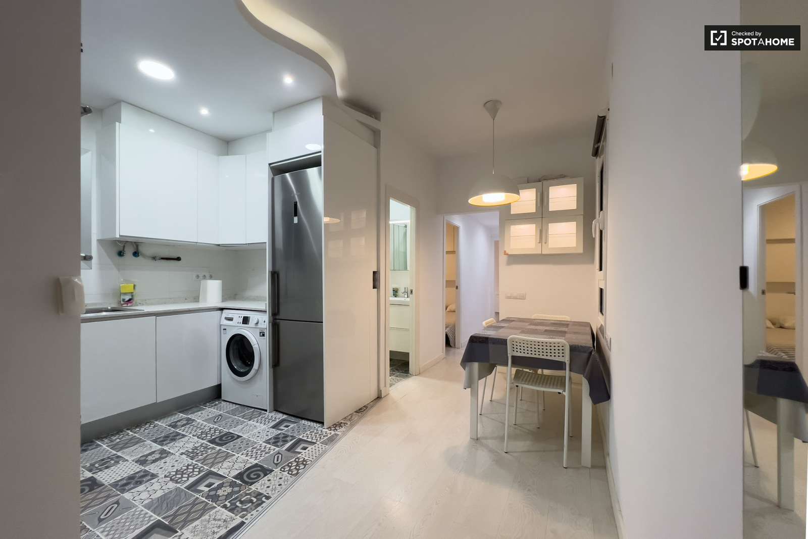 Apartament per a compartir a La Maternitat i Sant Ramon
